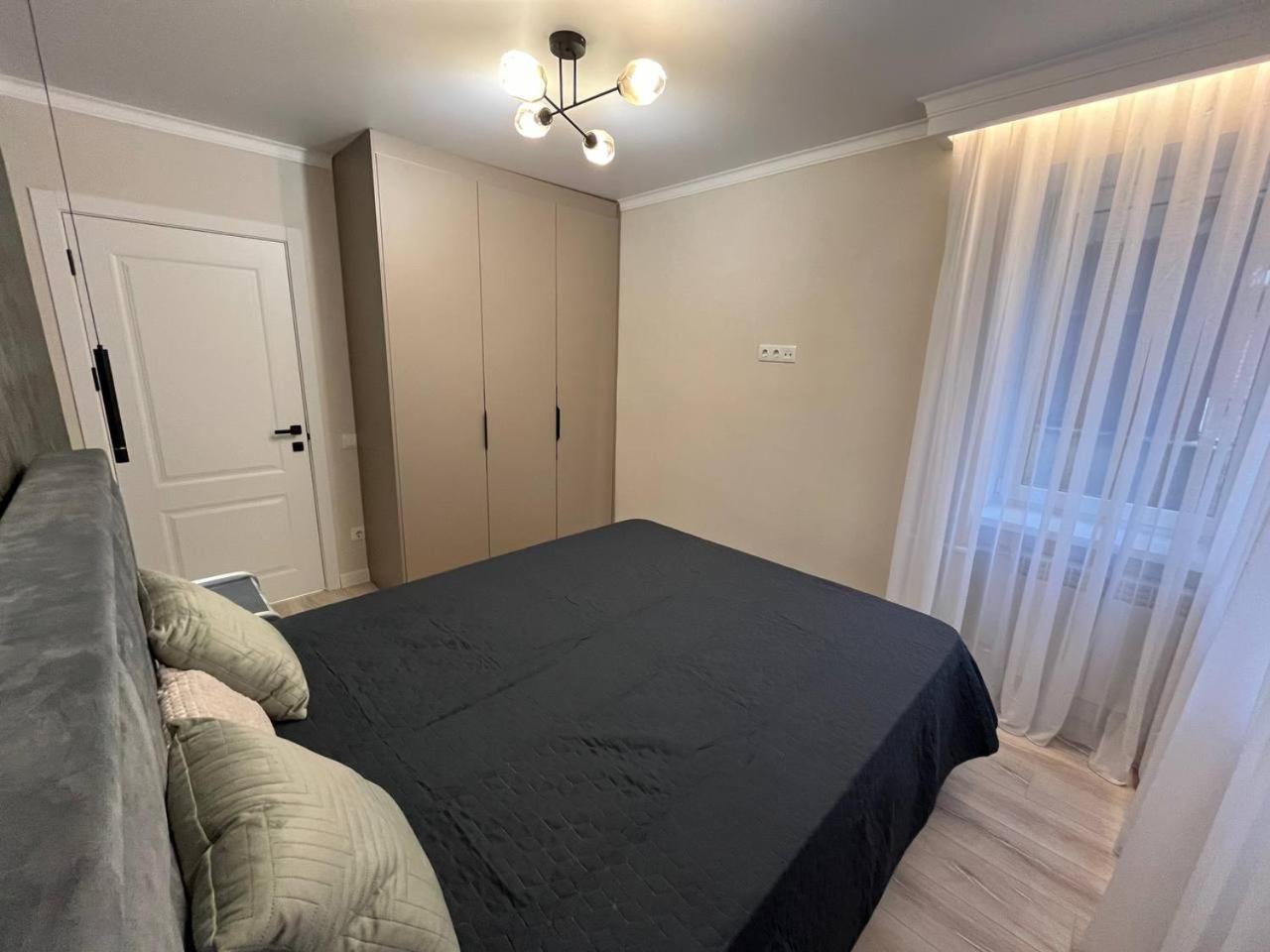 Center Apartment *